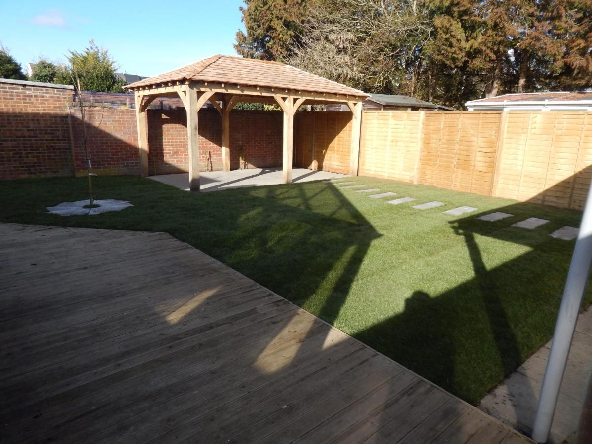Modern, Well Located En-Suite Rooms With Parking - Orbitat Accommodations Cambridge  Exterior photo